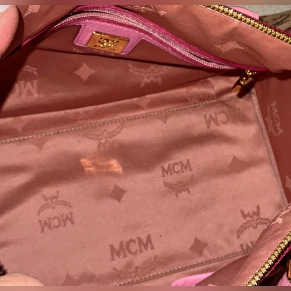 MCM Boston Bag With 2 COA'S, Dustbag & Matching Card Case Wallet... VERY RARE!!! - Picture 11 of 16